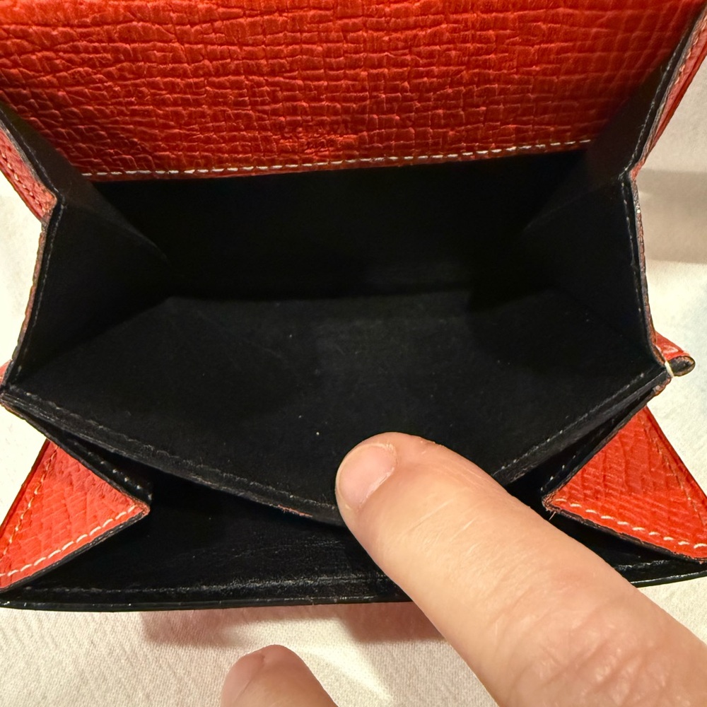 Authentic Loewe EUC Eye Popping Croc-Embossed Leather Wallet W/ Scalloped Design - Picture 9 of 9